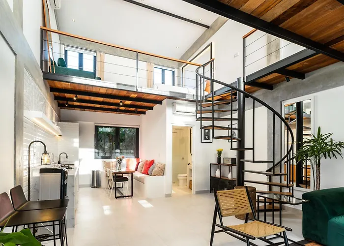 Vakantiehuis Luxury Loft With Private Pool In Heart Of Berawa