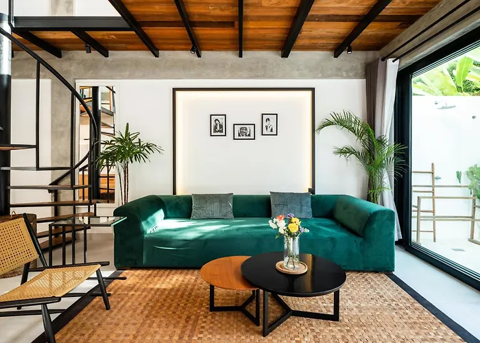 Luxury Loft With Private Pool In Heart Of Berawa Canggu
